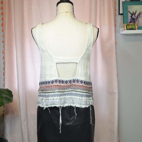 Ecote Womens Tank Top Scoop Neck Sleeveless Embroidered Size Small - Picture 6 of 6
